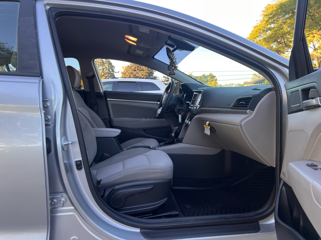 Hyundai Elantra Limited 2020 Hyundai Elantra Limited 2020