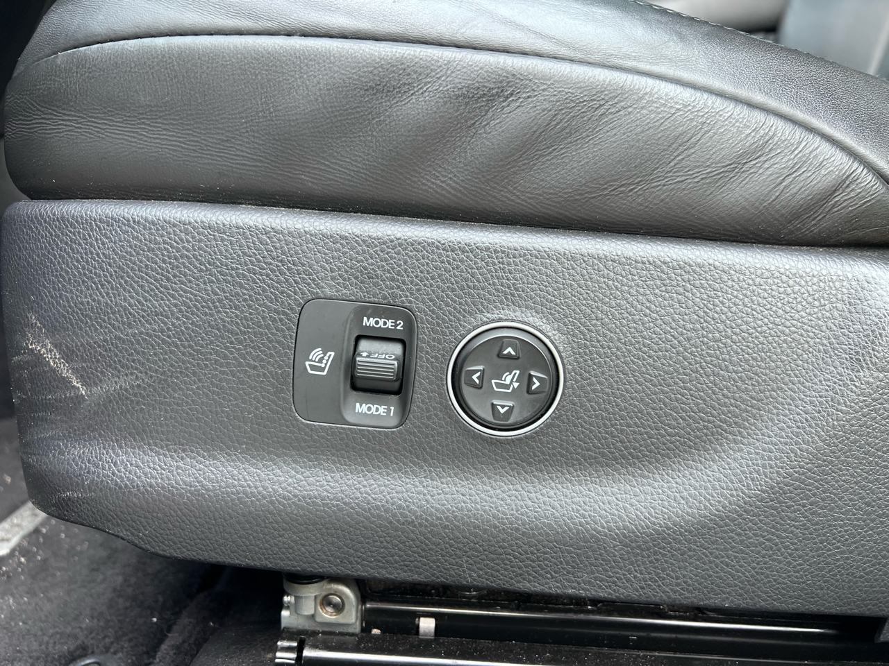 Hyundai Equus Signature 2011 Hyundai Equus Signature 2011