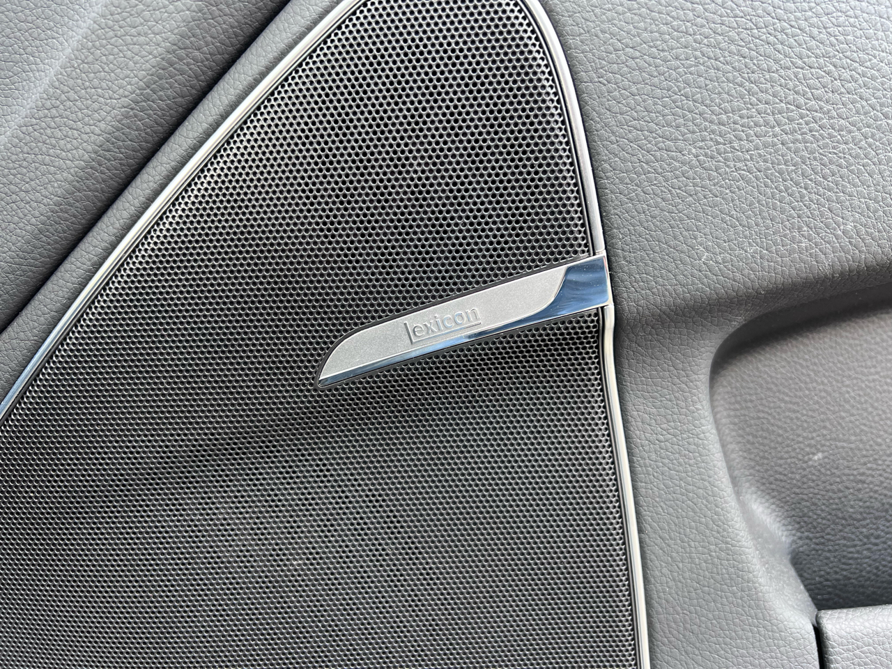 Hyundai Equus Signature 2011 Hyundai Equus Signature 2011