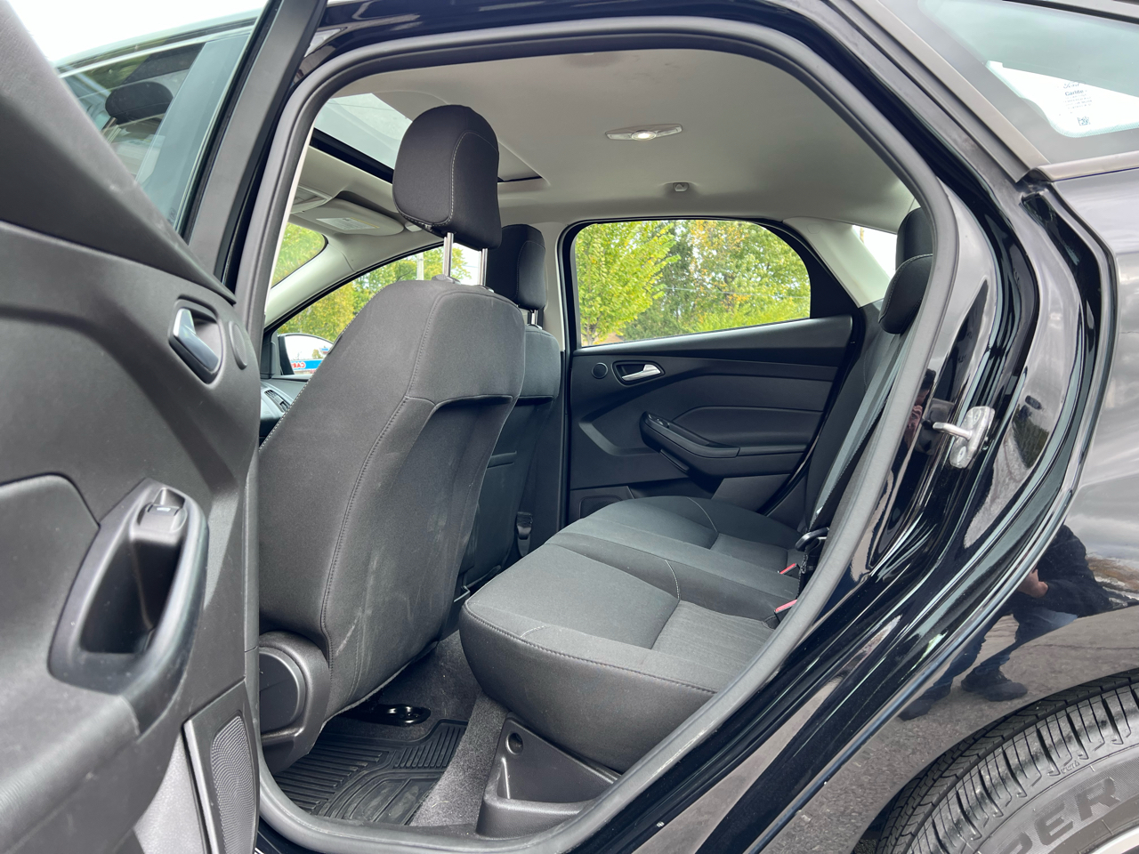 Ford Focus SEL Sedan 2018 Ford Focus SEL Sedan 2018
