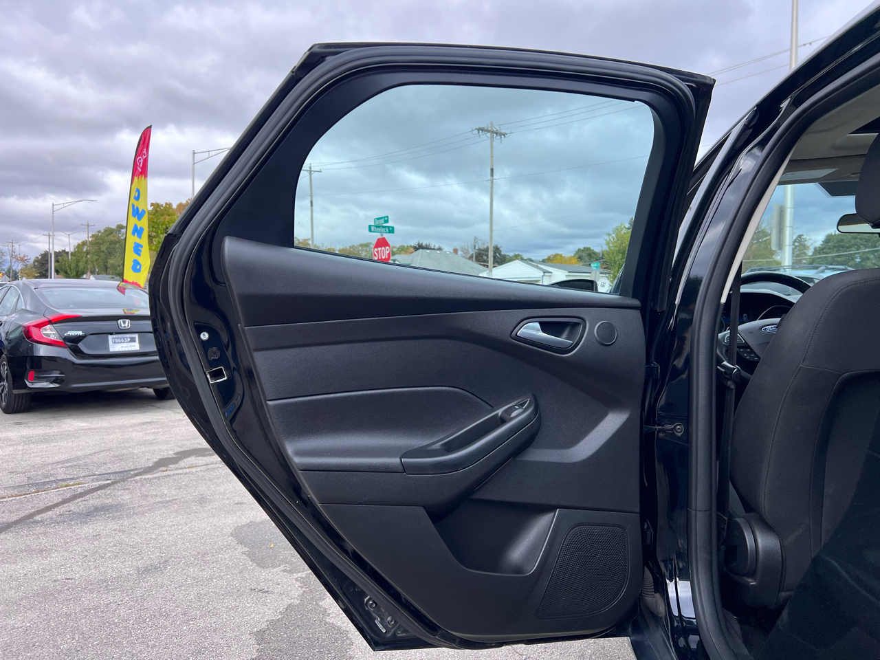 Ford Focus SEL Sedan 2018 Ford Focus SEL Sedan 2018