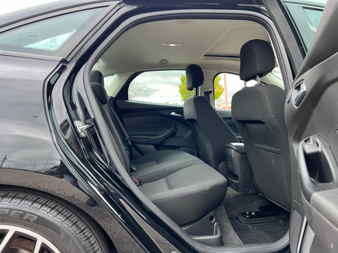 Ford Focus SEL Sedan 2018 Ford Focus SEL Sedan 2018