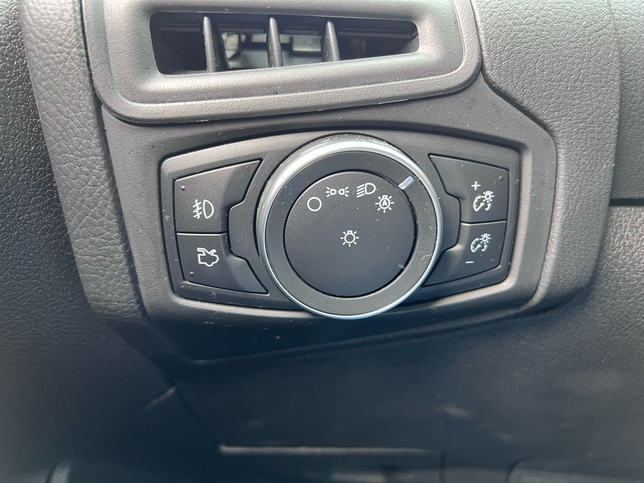 Ford Focus SEL Sedan 2018 Ford Focus SEL Sedan 2018