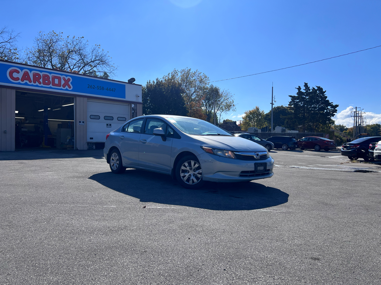 Honda Civic LX Sedan 5-Speed AT 2012 Honda Civic LX Sedan 5-Speed AT 2012