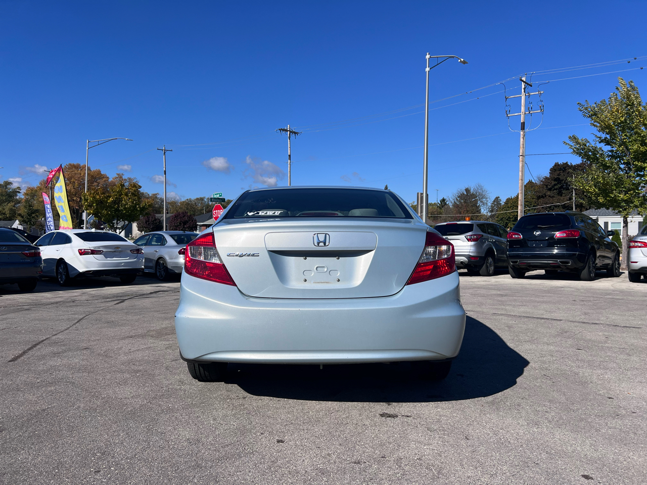 Honda Civic LX Sedan 5-Speed AT 2012 Honda Civic LX Sedan 5-Speed AT 2012