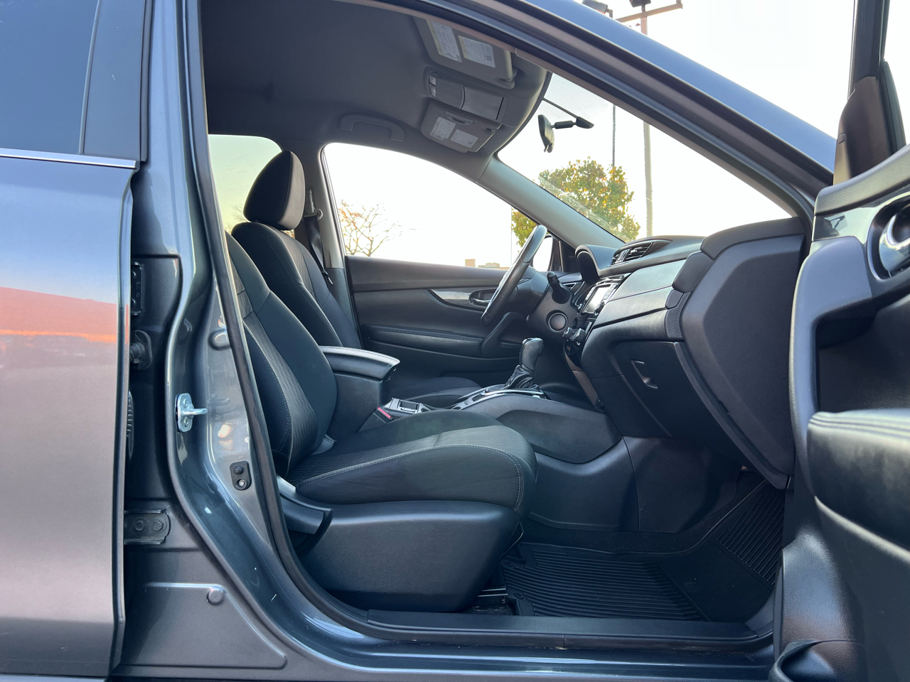 Nissan Rogue SV AWD 2018 Nissan Rogue SV AWD 2018