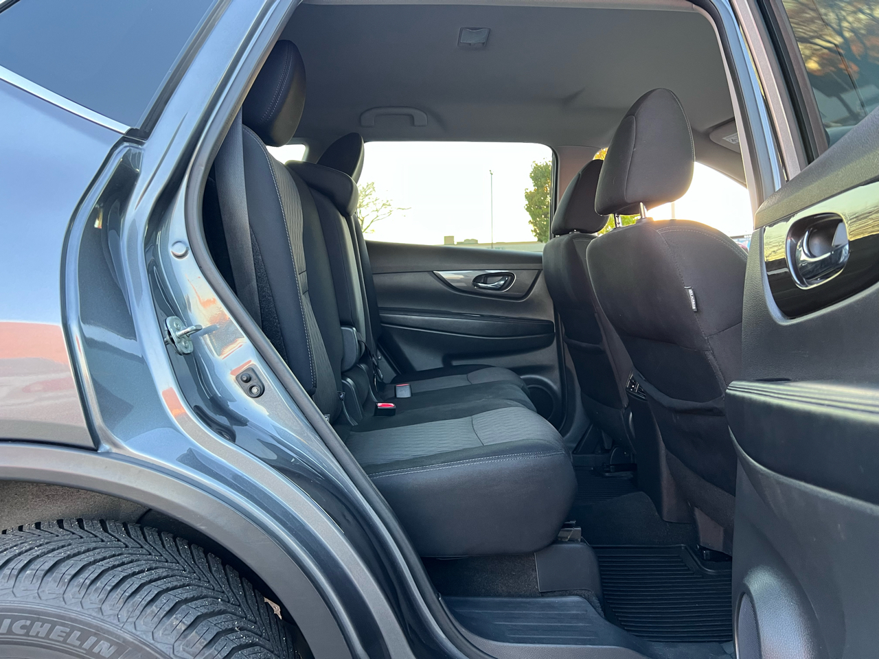 Nissan Rogue SV AWD 2018 Nissan Rogue SV AWD 2018