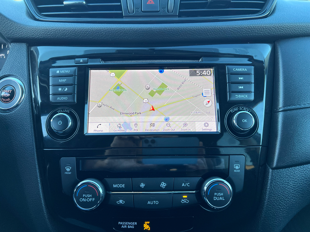 Nissan Rogue SV AWD 2018 Nissan Rogue SV AWD 2018