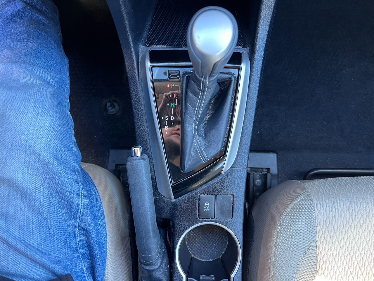 Toyota Corolla S Premium CVT 2015 Toyota Corolla S Premium CVT 2015