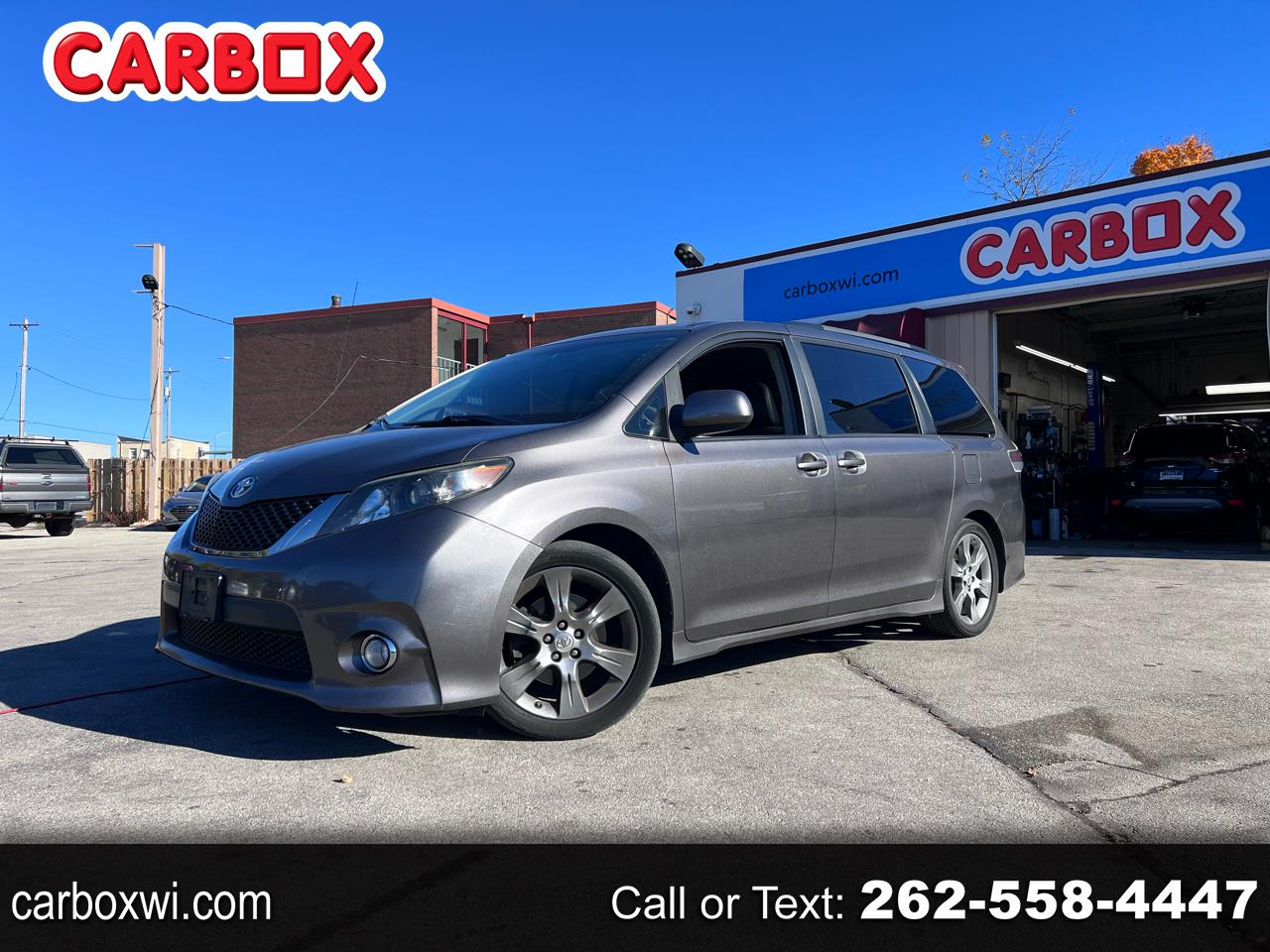 2011 Toyota Sienna Base V6