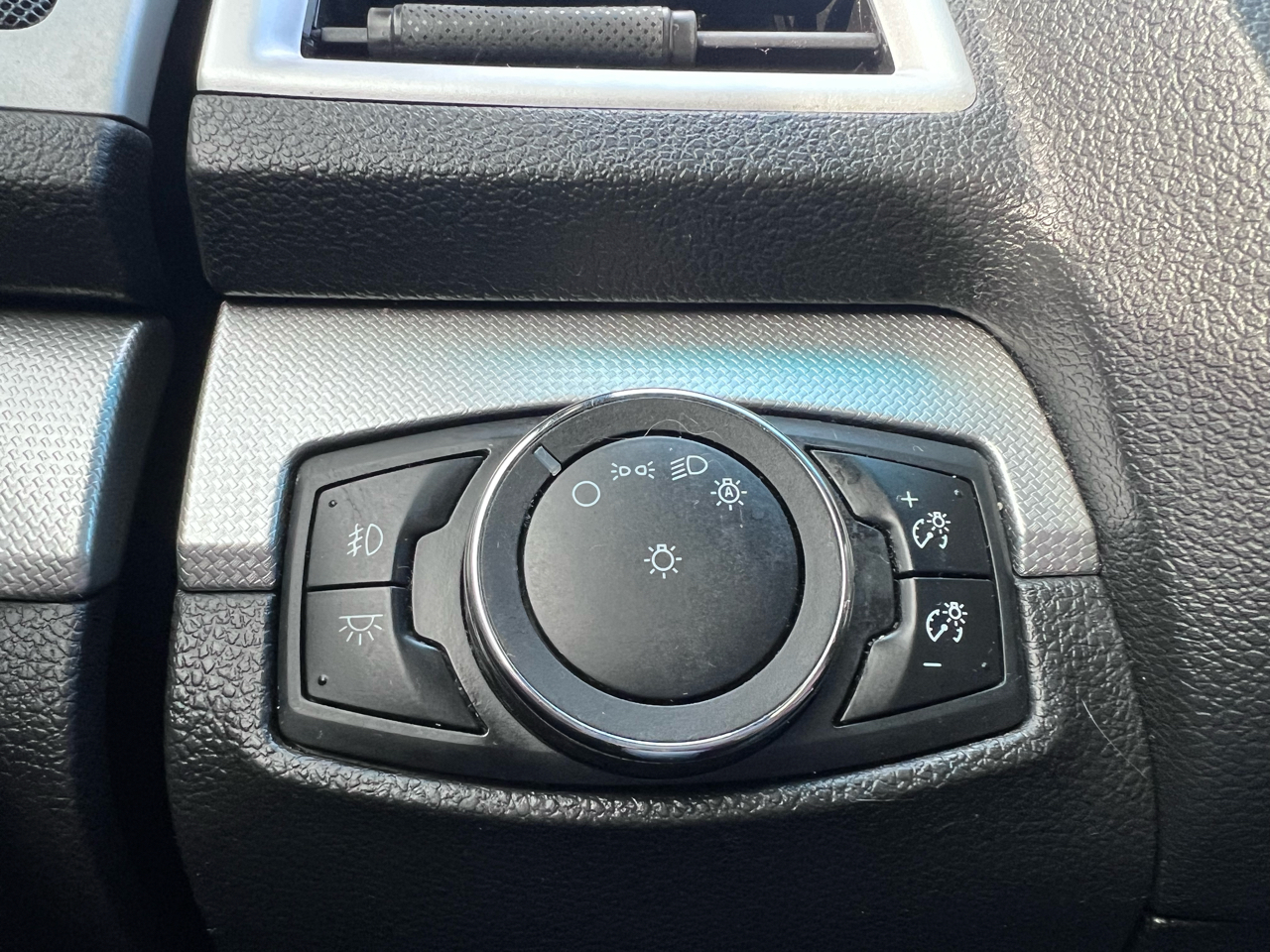 Ford Explorer XLT 4WD 2015