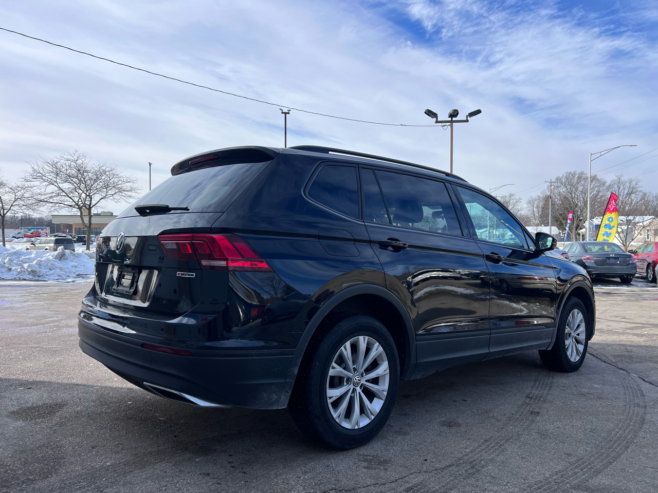 Volkswagen Tiguan S 4Motion 2019