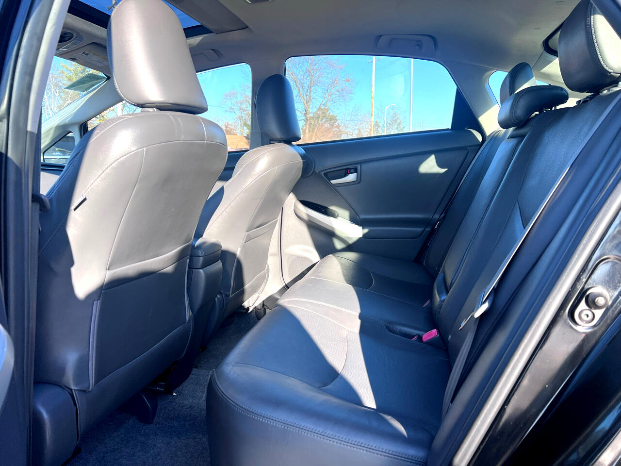 Toyota Prius Prius V 2010