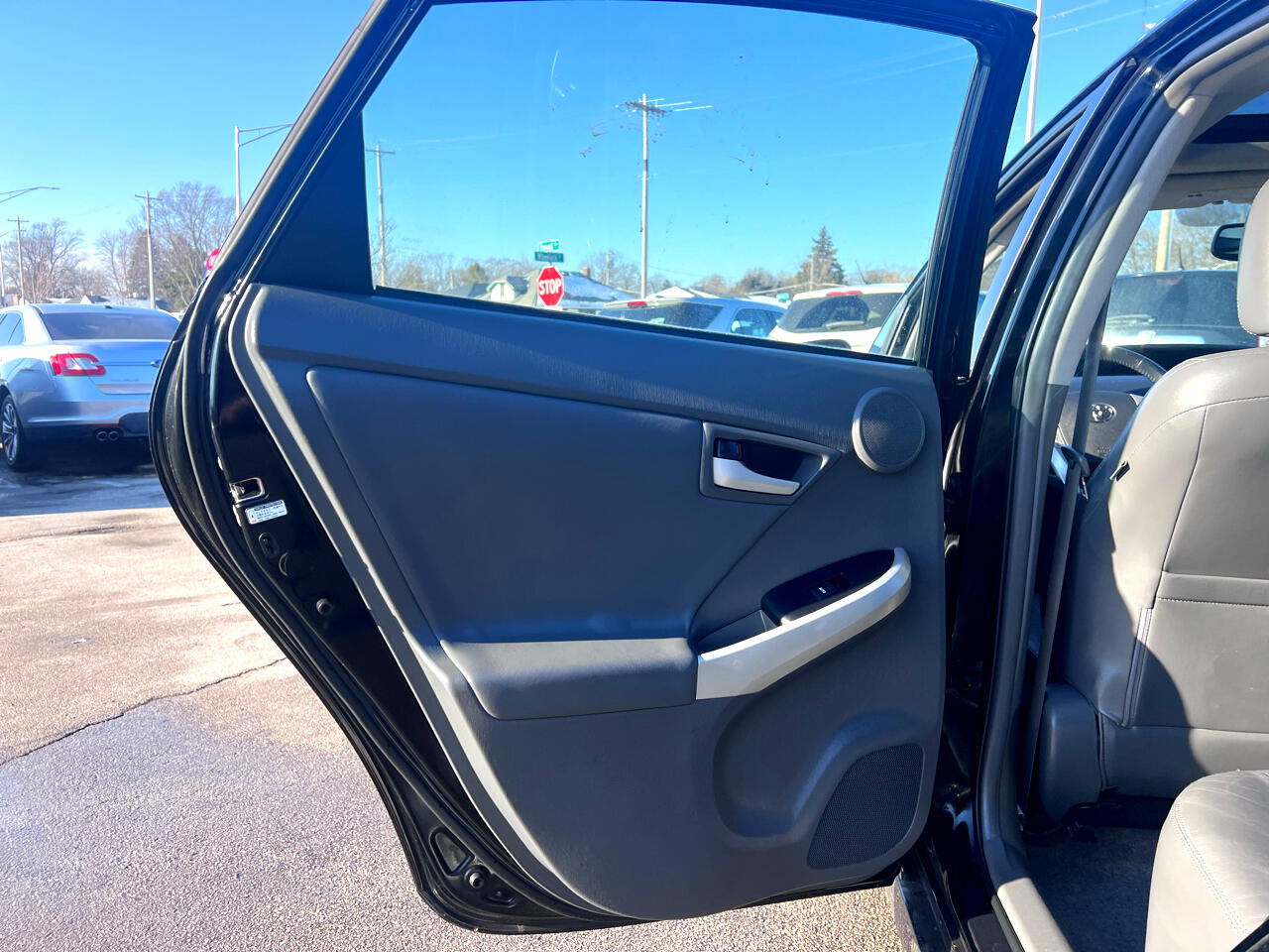 Toyota Prius Prius V 2010