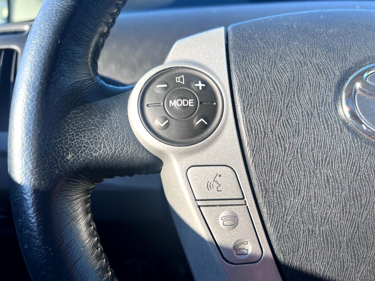 Toyota Prius Prius V 2010