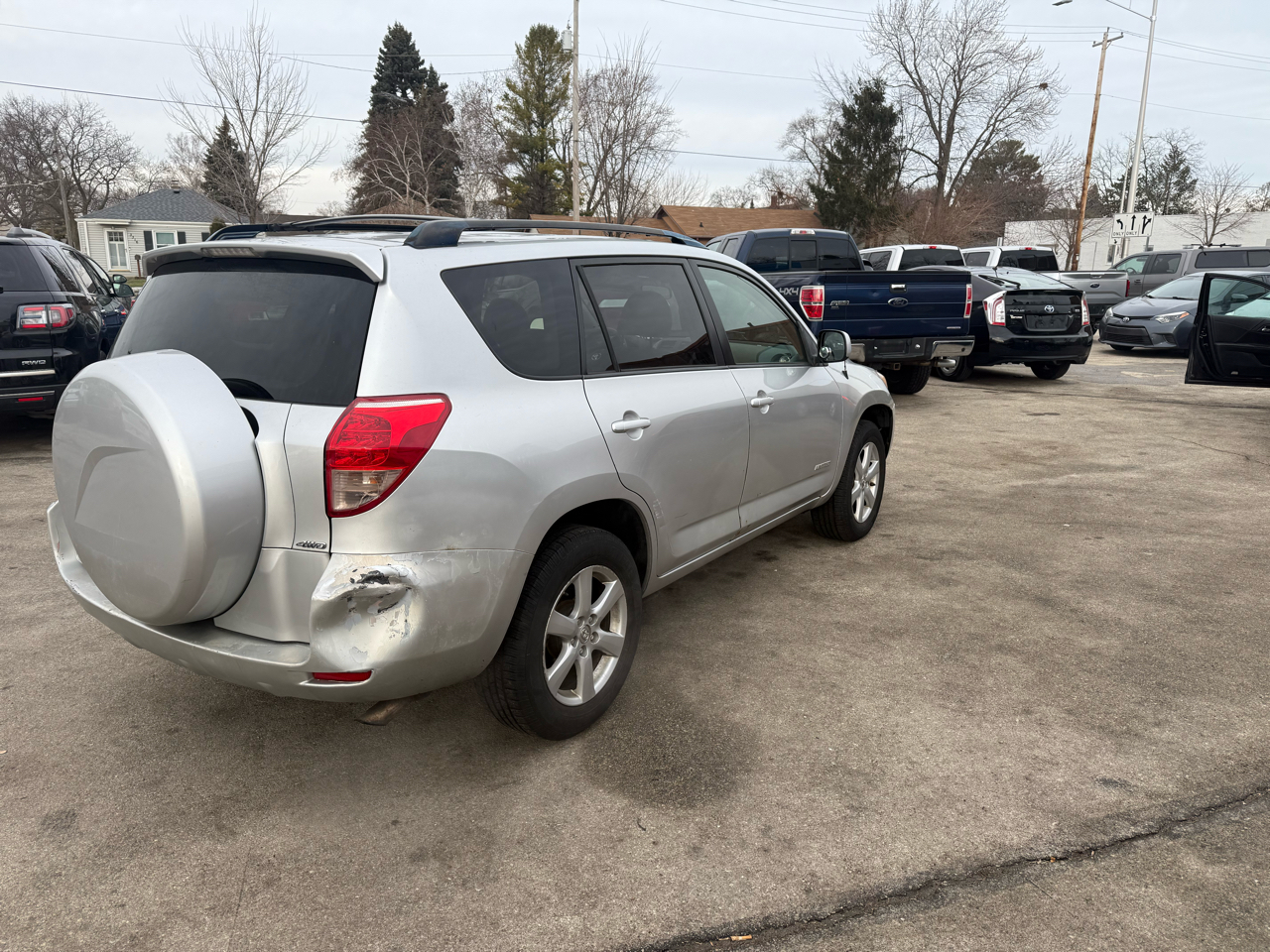 Toyota RAV4 Limited I4 4WD with 3rd Row 2007