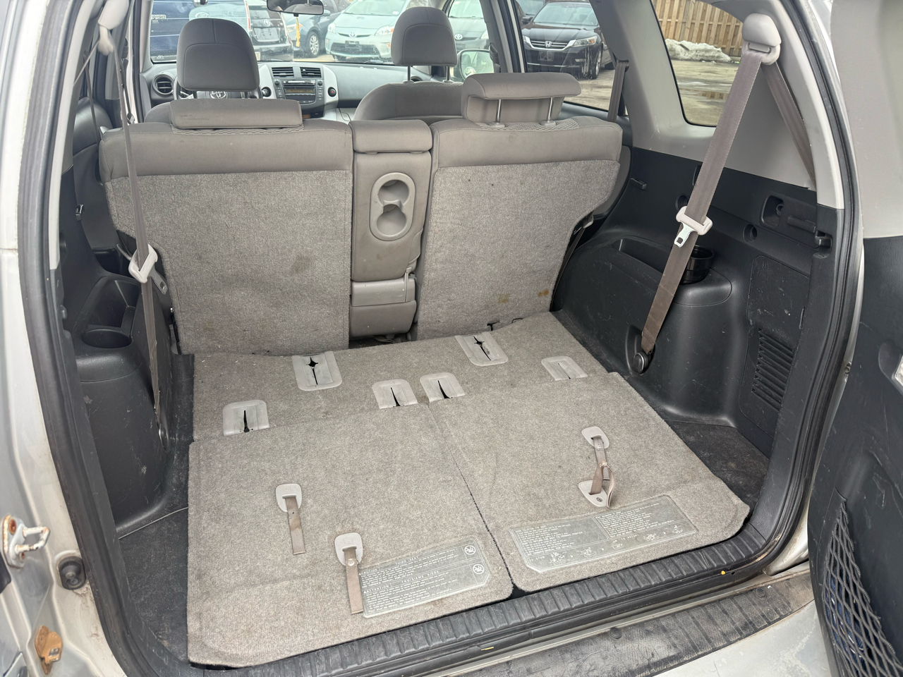 Toyota RAV4 Limited I4 4WD with 3rd Row 2007