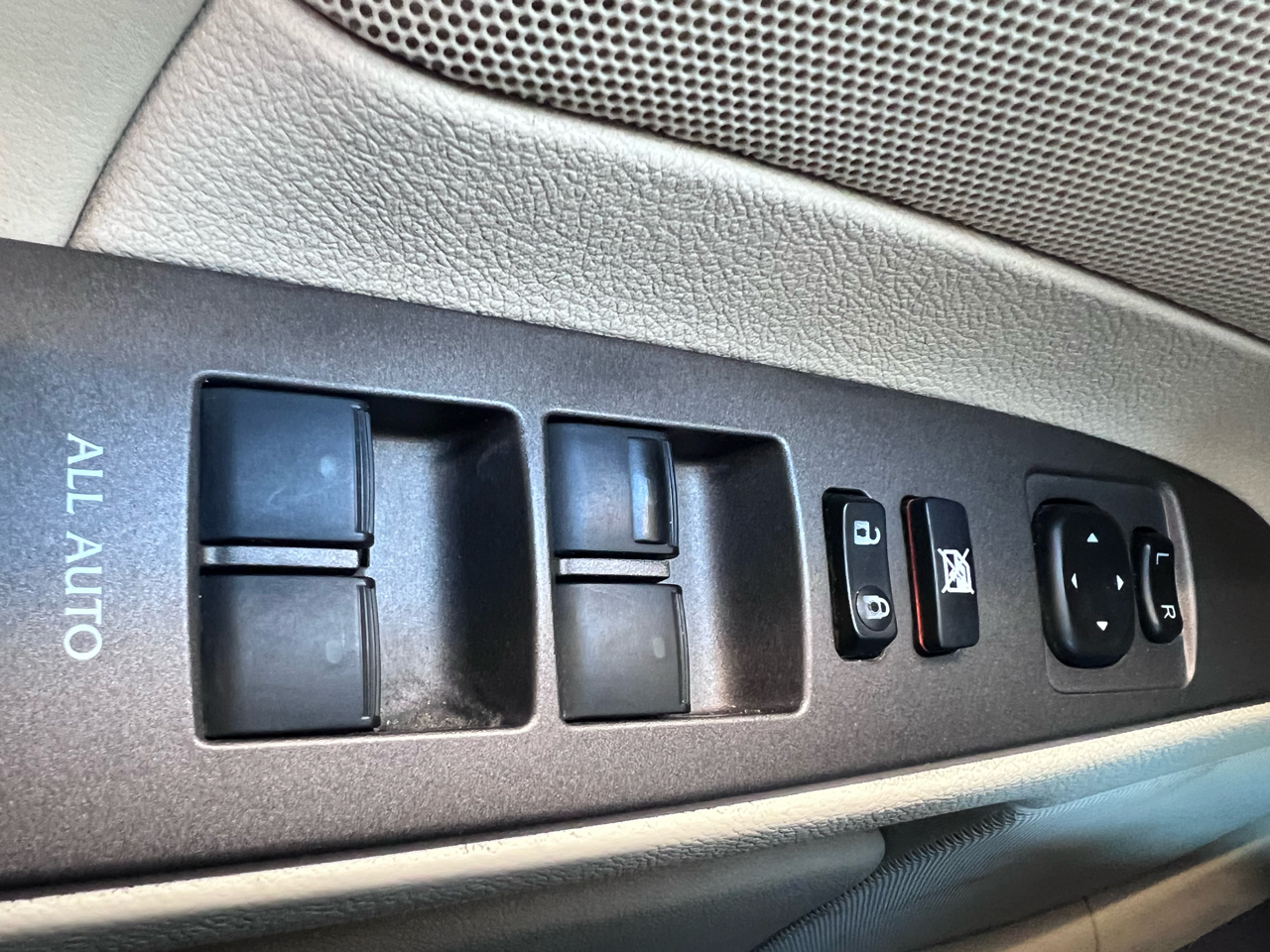 Lexus IS IS 250 6-Speed Manual 2009