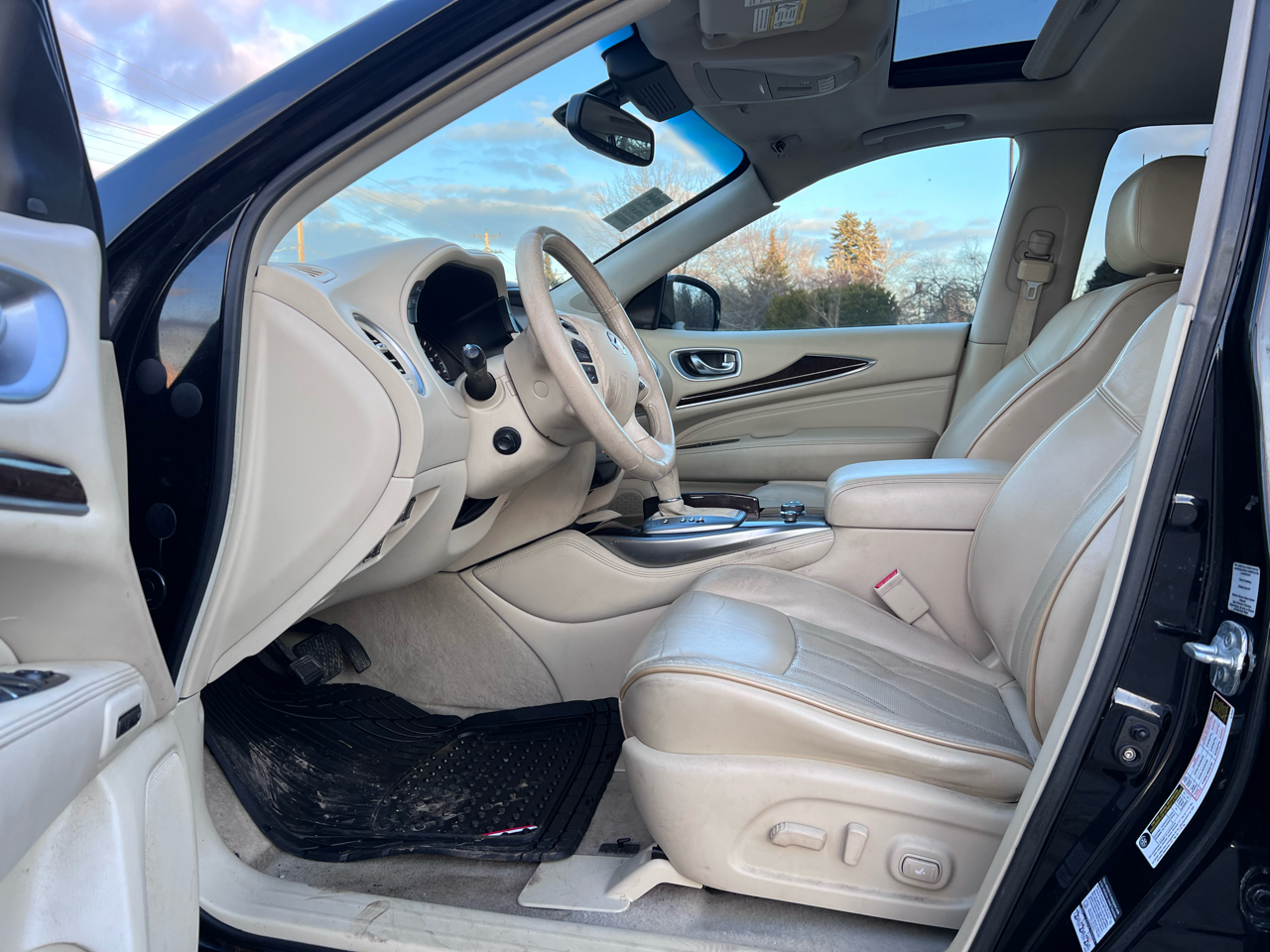 Infiniti QX60 Base AWD 2014