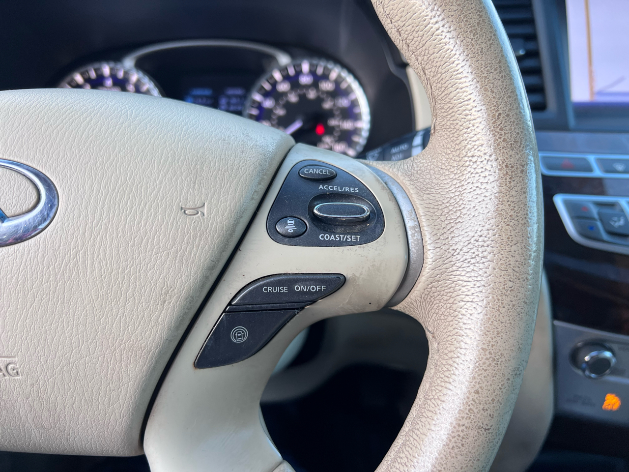 Infiniti QX60 Base AWD 2014