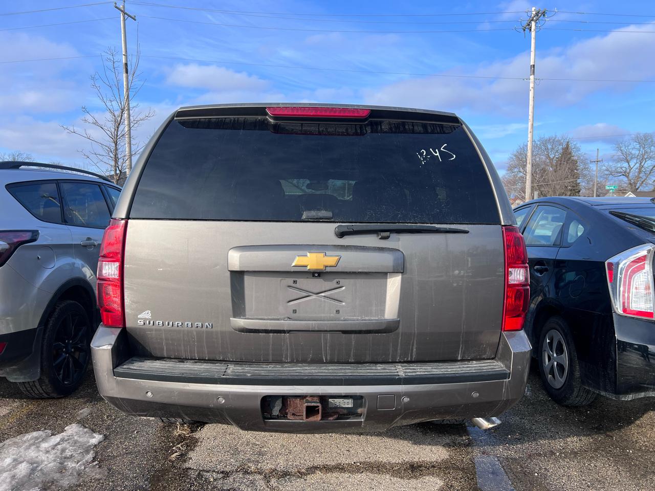 Chevrolet Suburban LT 1500 4WD 2012