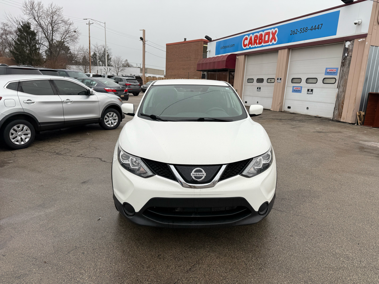 Nissan Rogue Sport S 2019