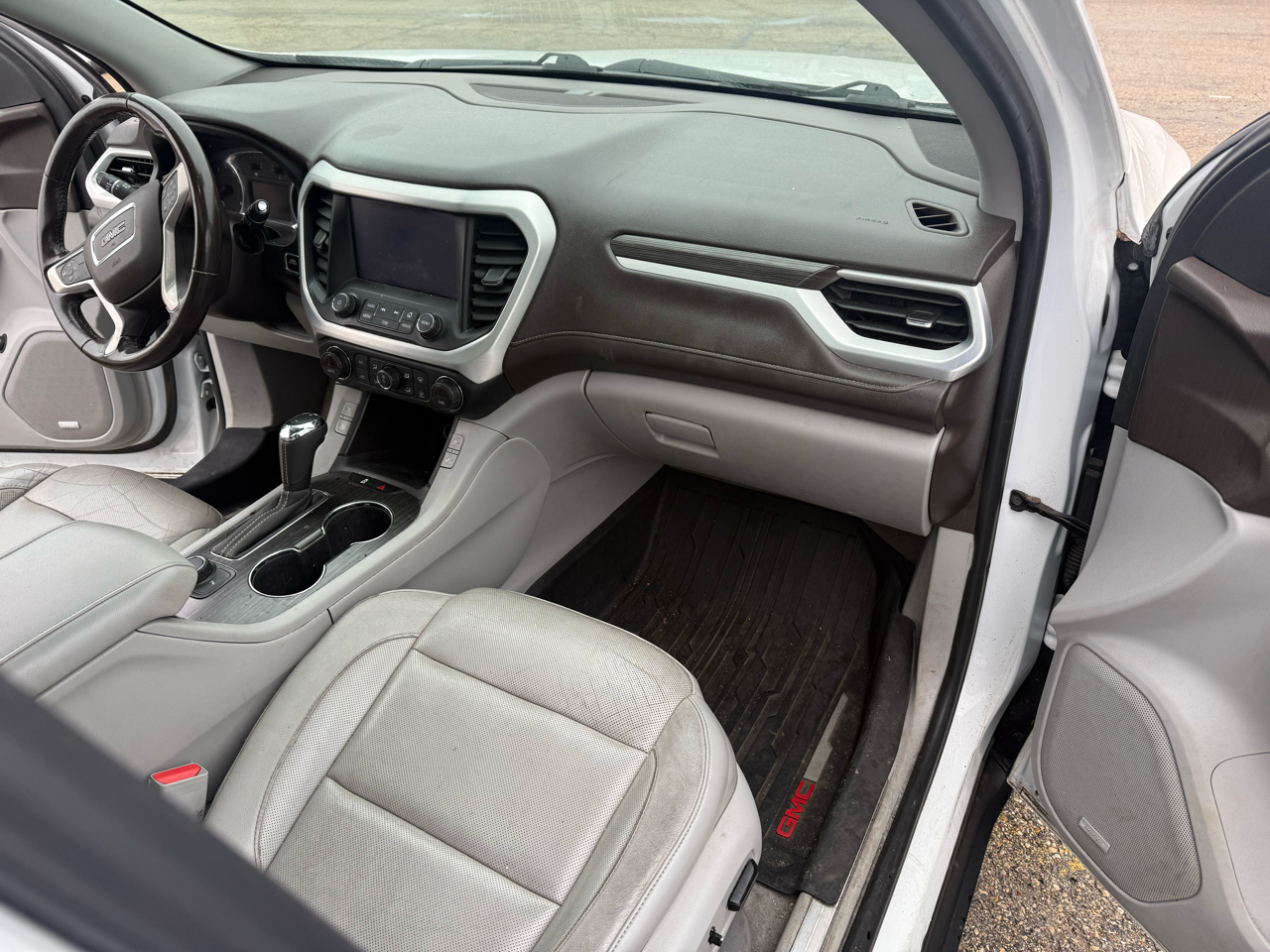 GMC Acadia SLT-1 FWD 2019