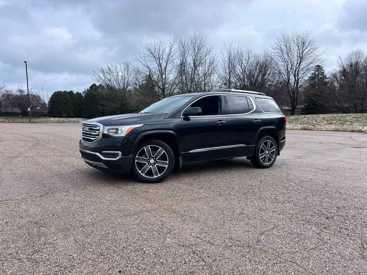 GMC Acadia Denali AWD 2017