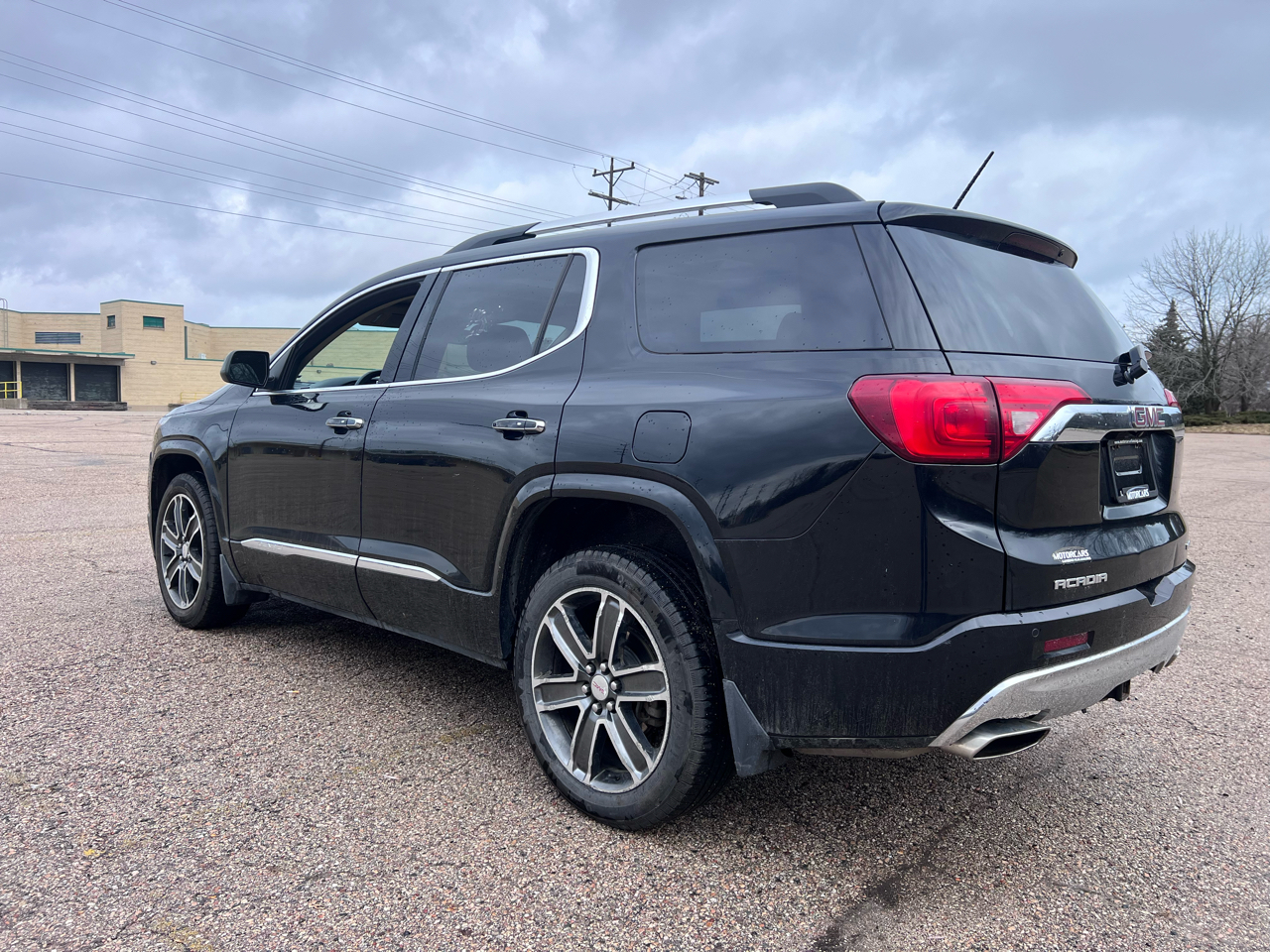 GMC Acadia Denali AWD 2017