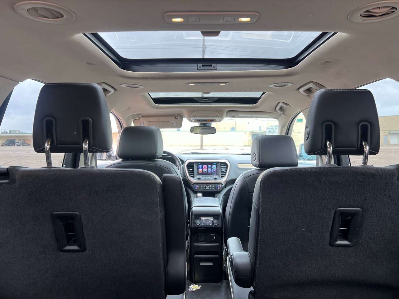 GMC Acadia Denali AWD 2017