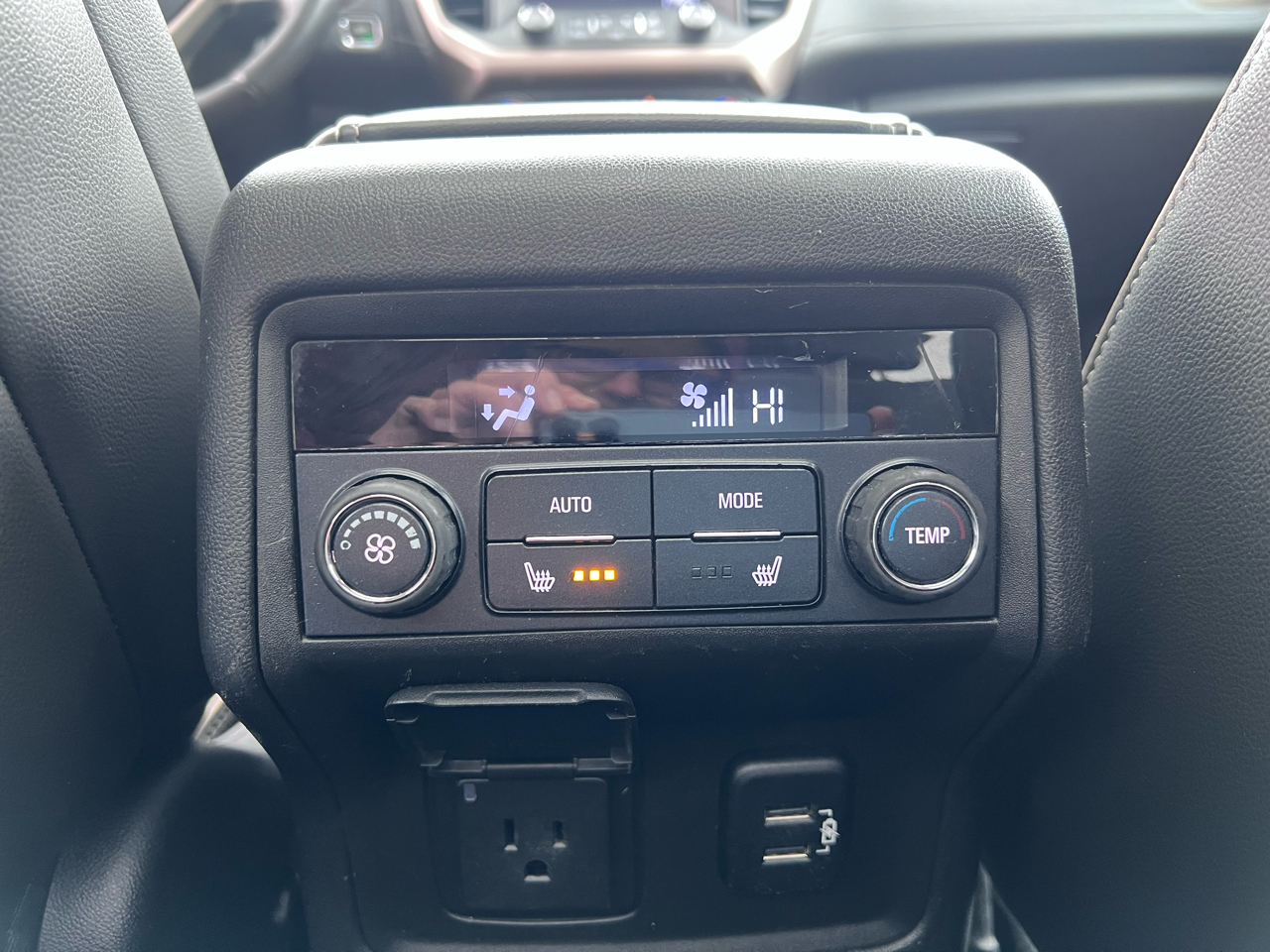 GMC Acadia Denali AWD 2017