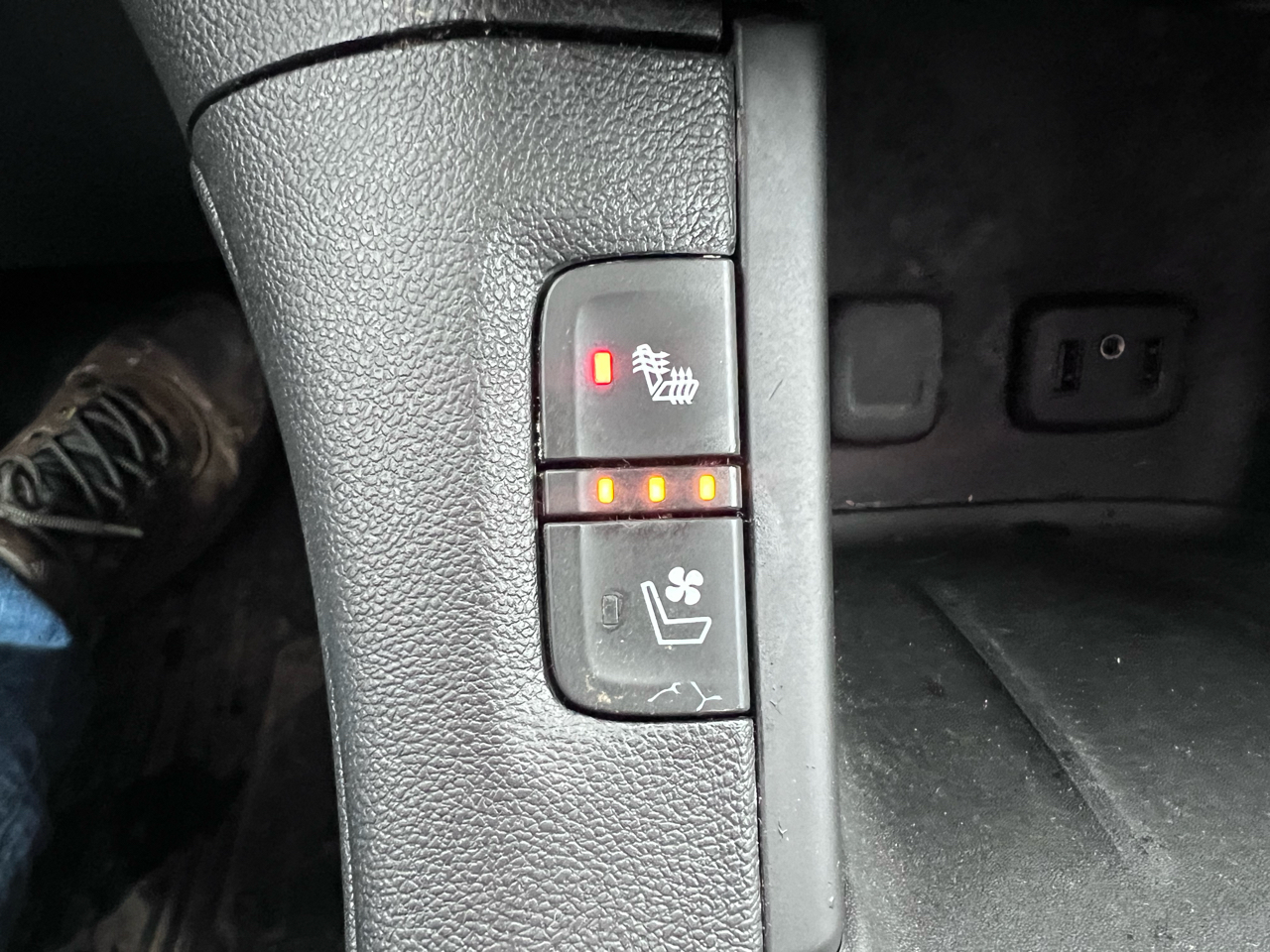 GMC Acadia Denali AWD 2017