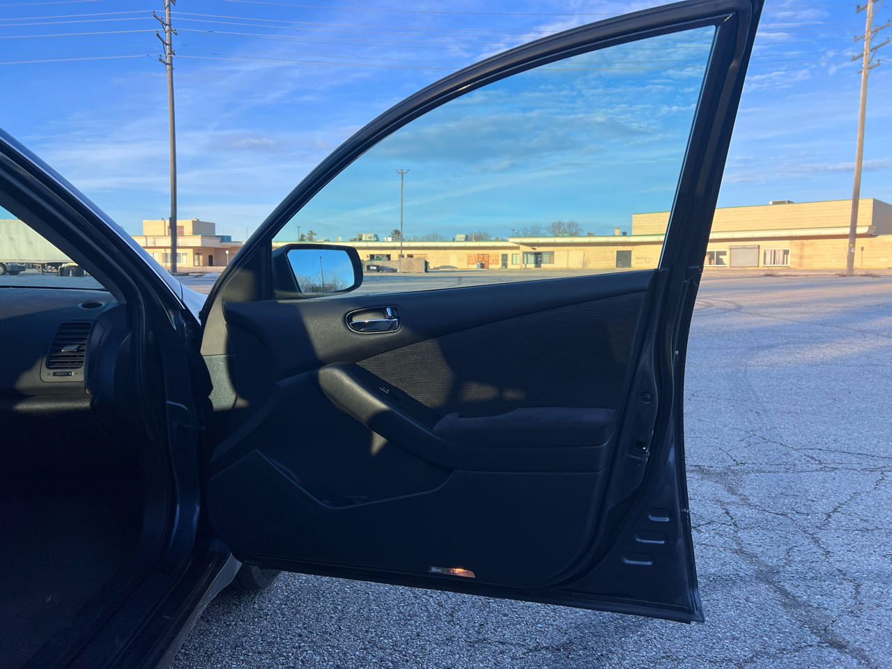 Nissan Altima 2.5 S 2011