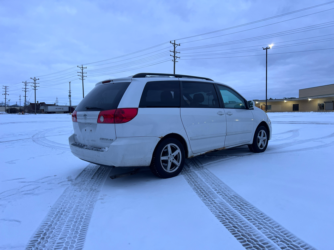 Toyota Sienna XLE 2006