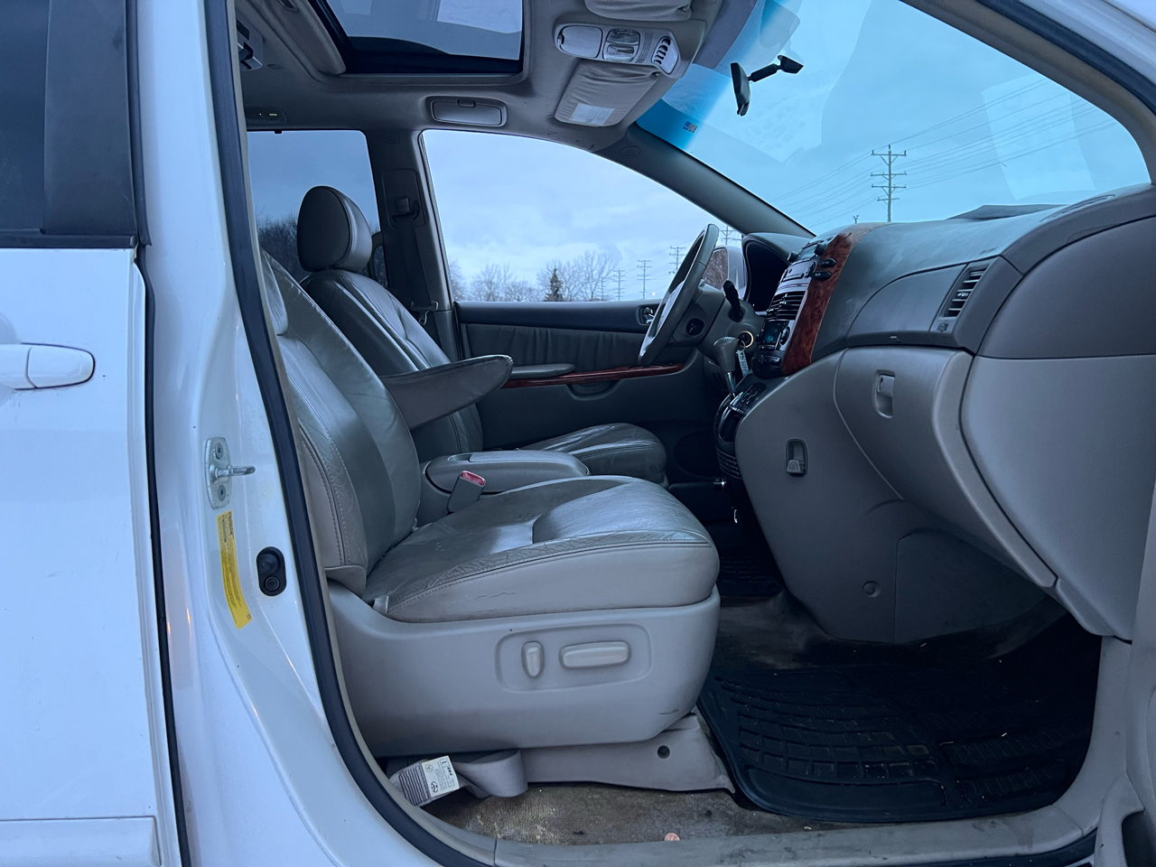 Toyota Sienna XLE 2006