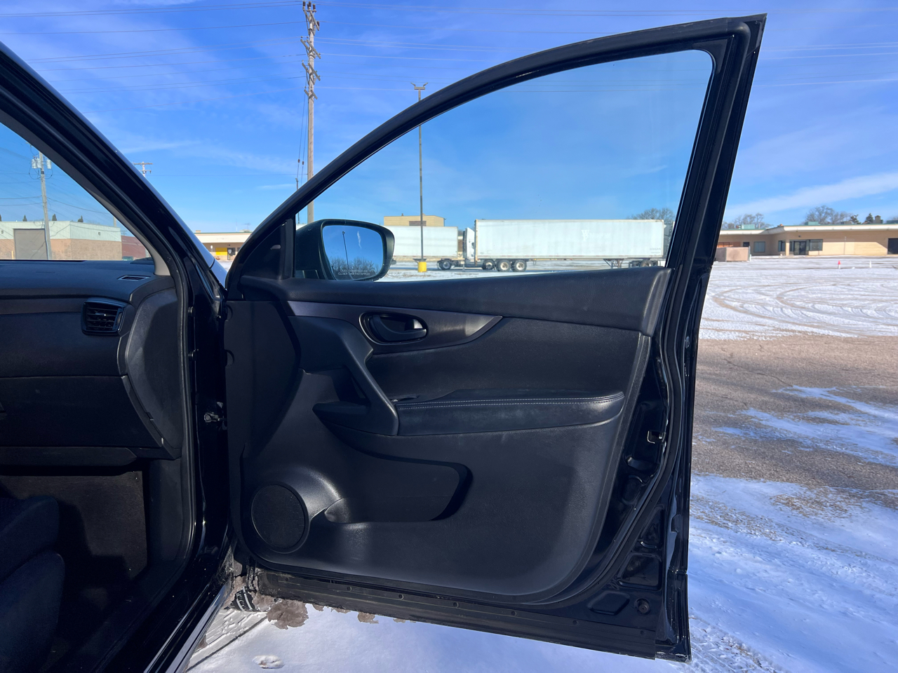 Nissan Rogue Sport S AWD 2021