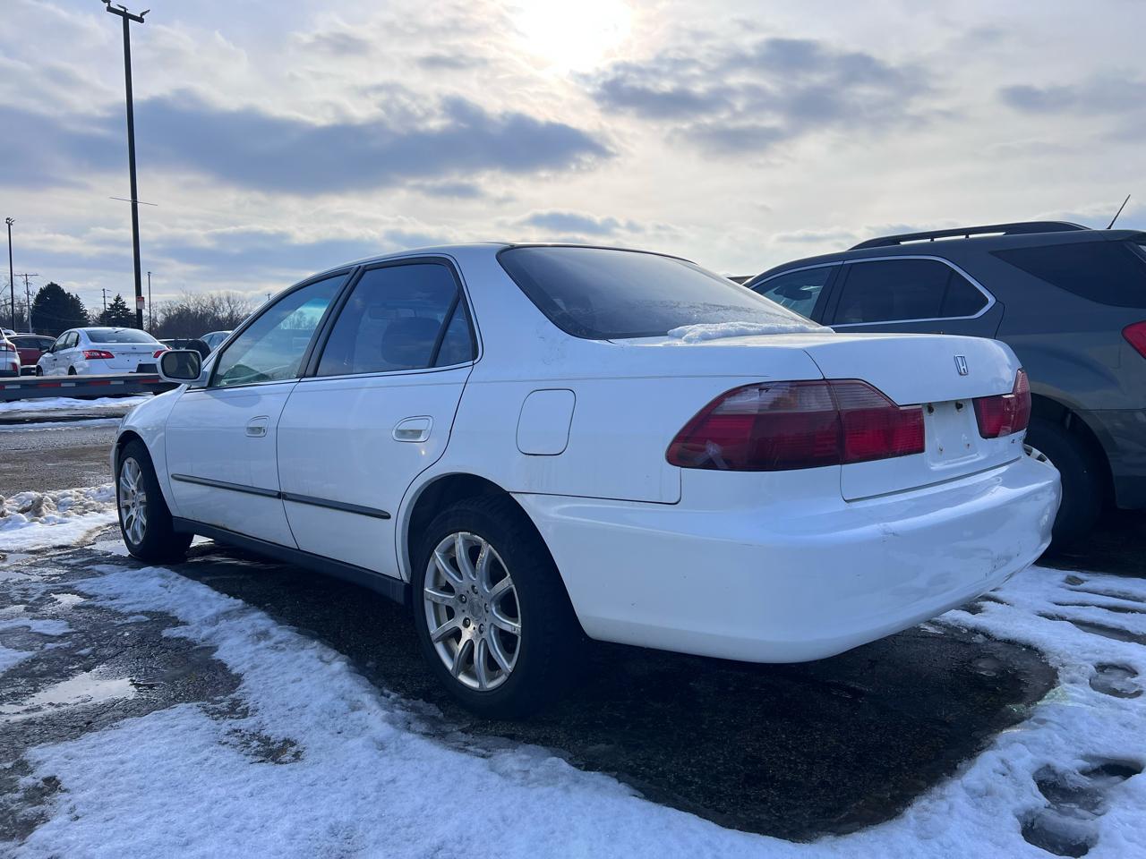 Honda Accord LX V6 sedan 2000