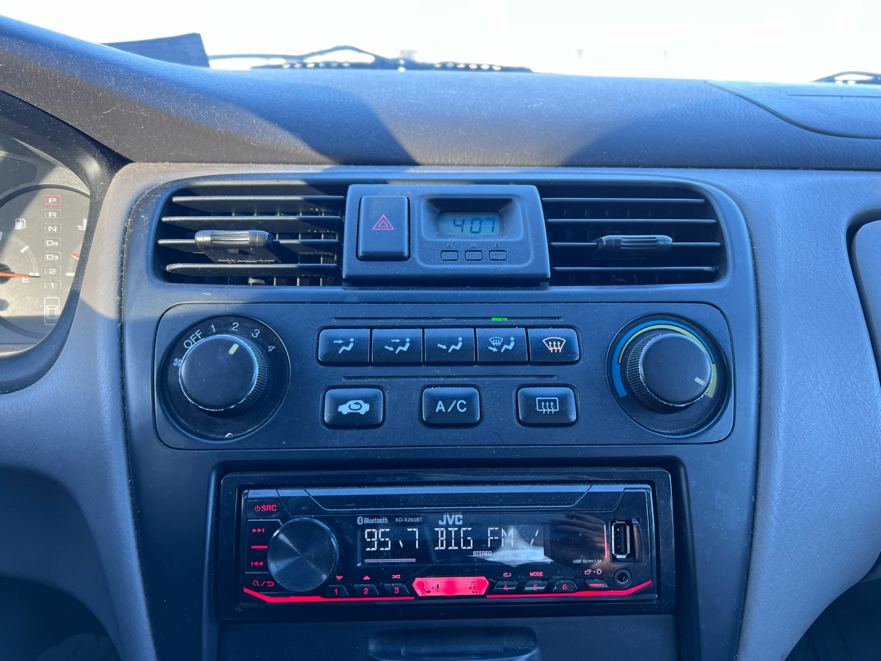 Honda Accord LX sedan 2001