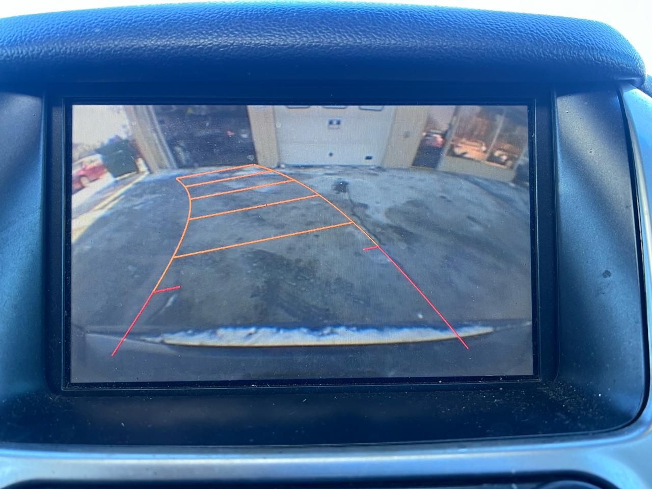 Chevrolet Suburban LT 1500 4WD 2015