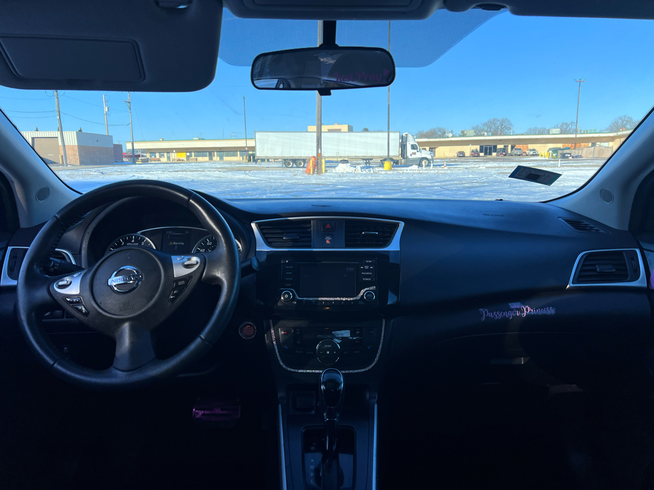 Nissan Sentra S CVT 2018