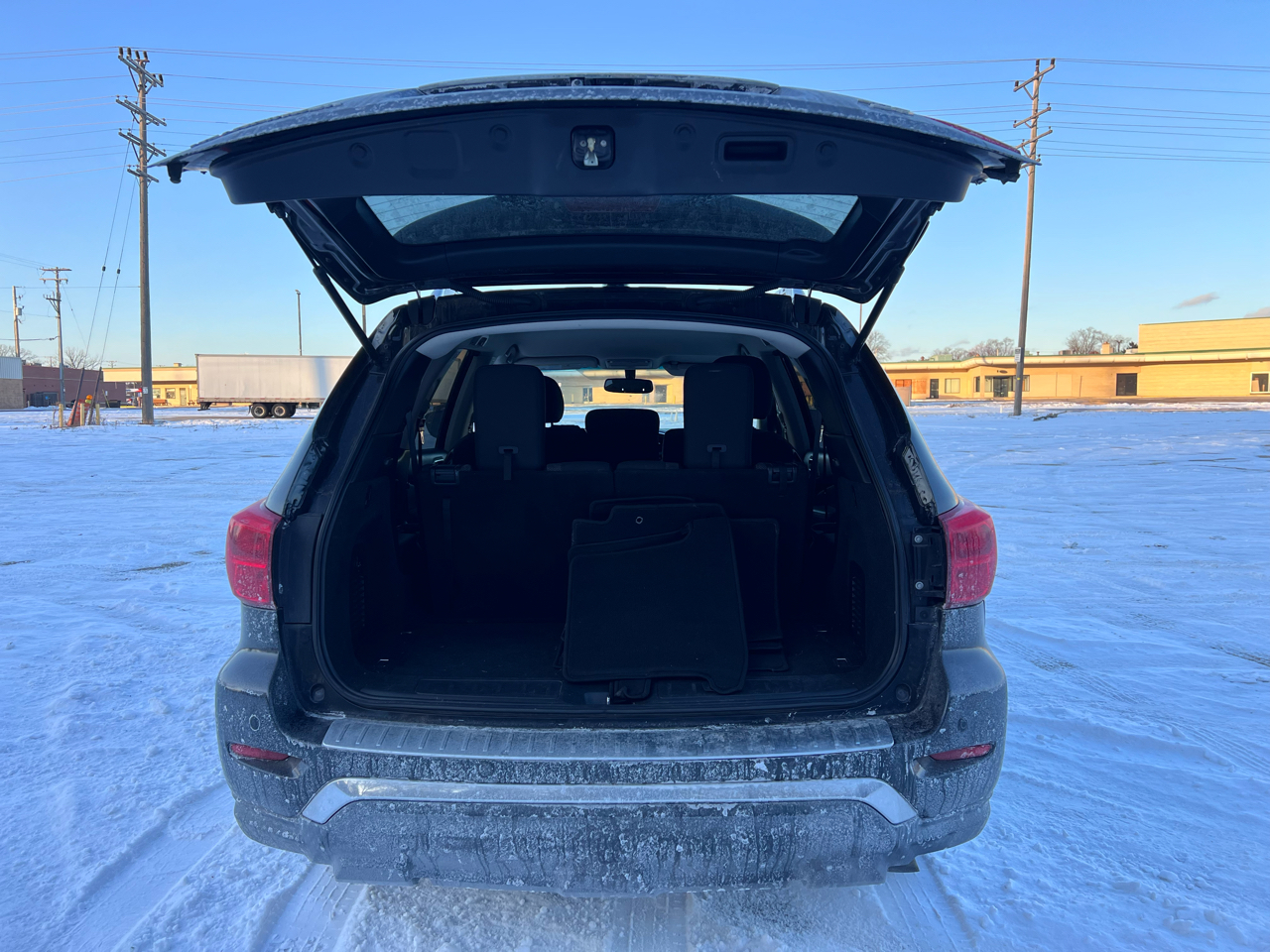 Nissan Pathfinder SV 4WD 2020