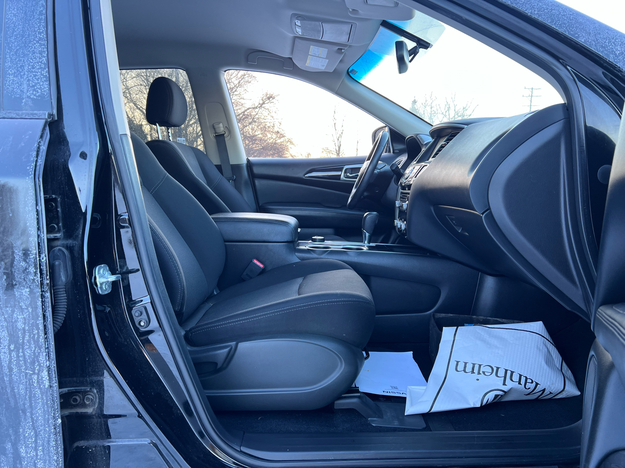 Nissan Pathfinder SV 4WD 2020