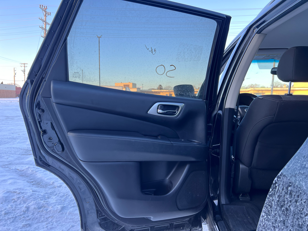 Nissan Pathfinder SV 4WD 2020