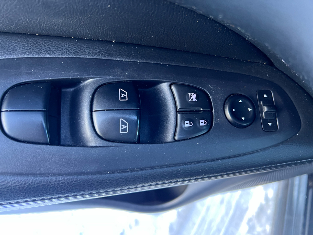 Nissan Pathfinder SV 4WD 2020