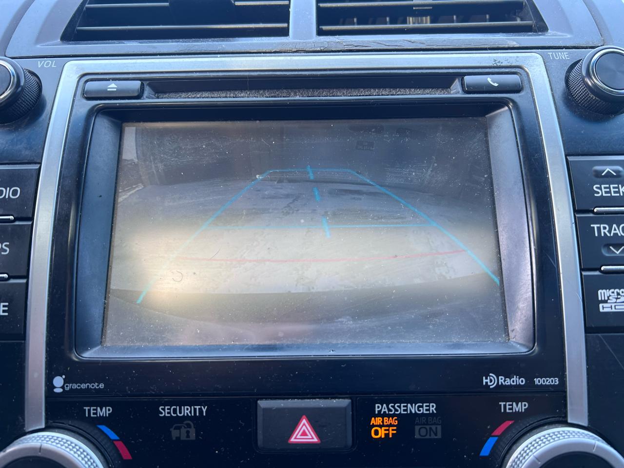 Toyota Camry Hybrid XLE 2014