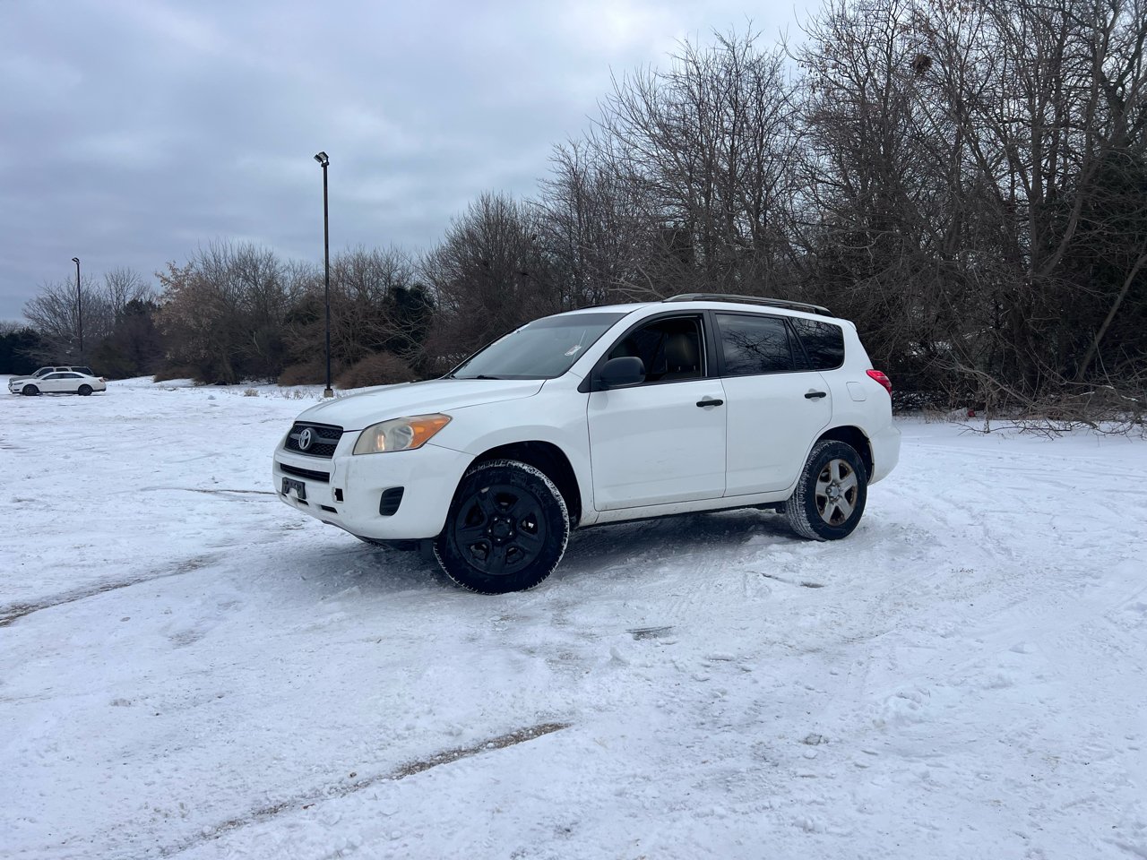 Toyota RAV4 Base I4 4WD 2009