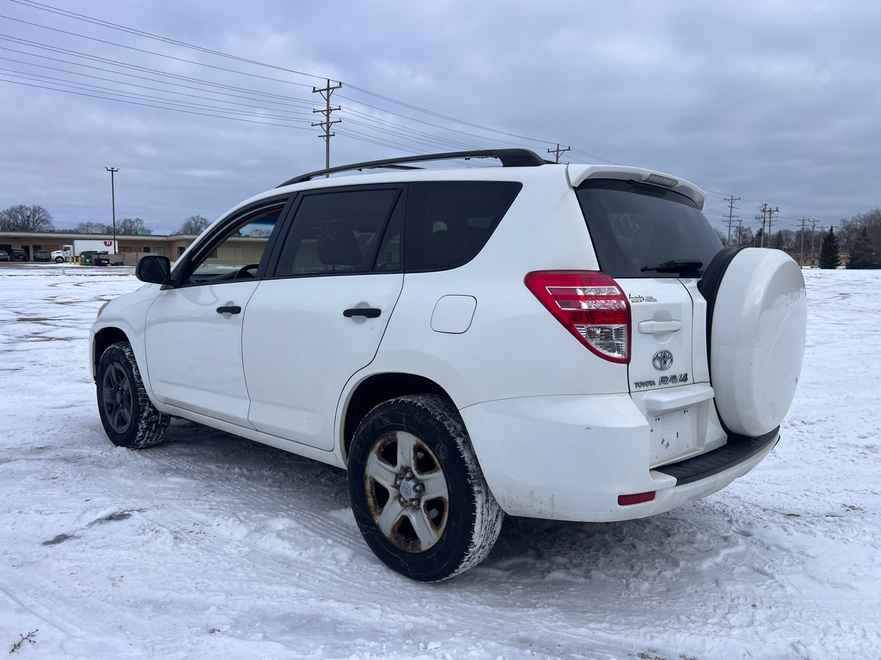 Toyota RAV4 Base I4 4WD 2009