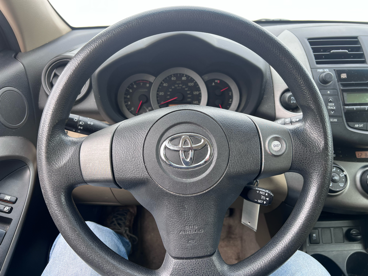 Toyota RAV4 Base I4 4WD 2009