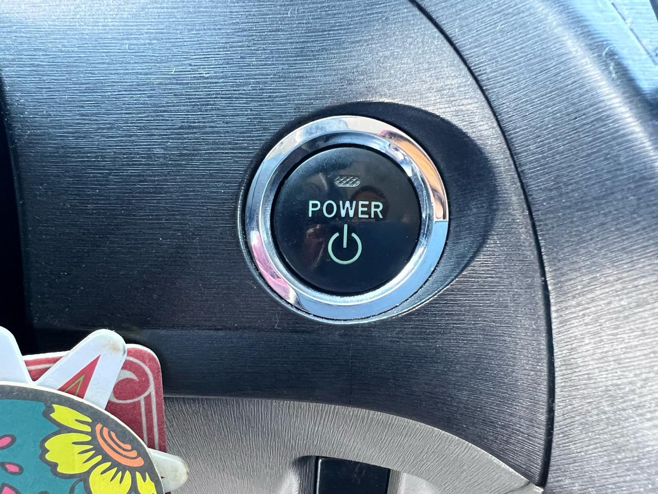 Toyota Prius Prius V 2010