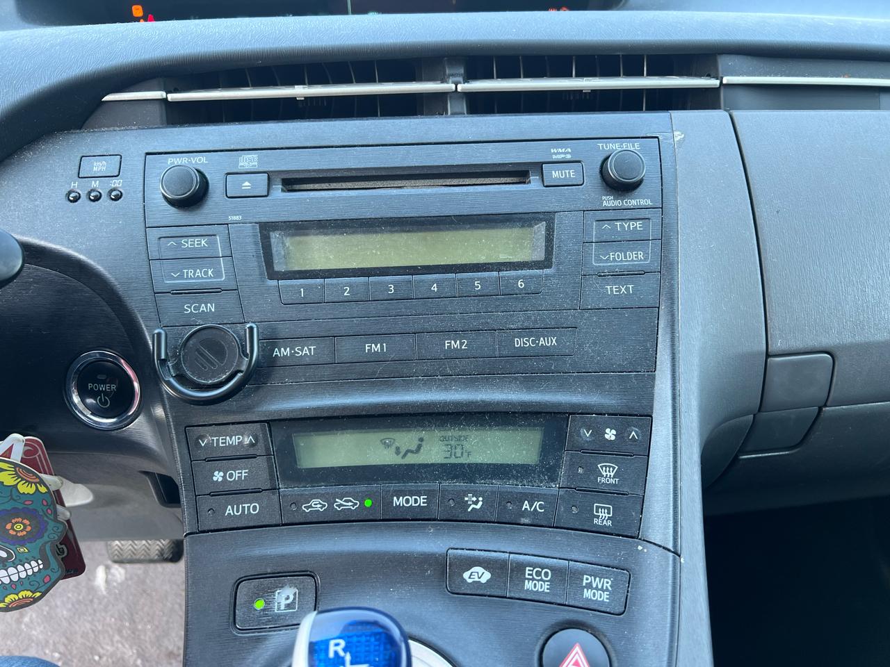 Toyota Prius Prius V 2010